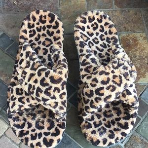 Vionic relax leopard